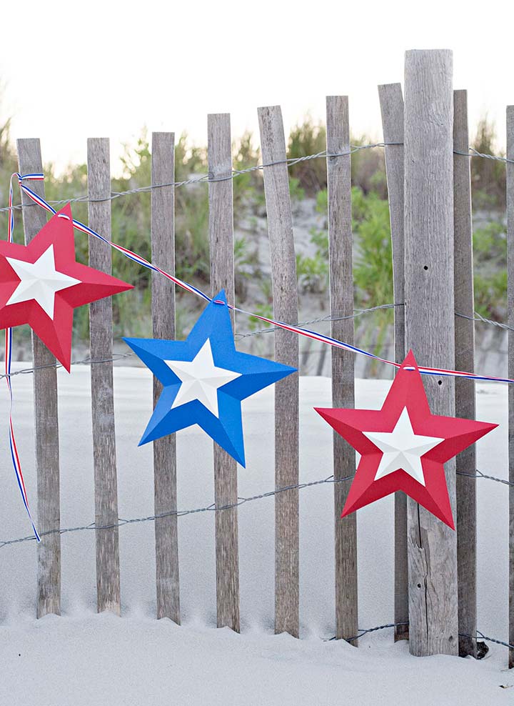 DIY 4th of July Outdoor Decorations • The Garden Glove